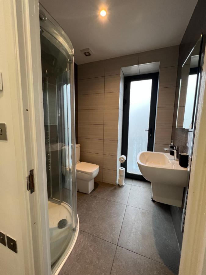 3Bed Flat 3Wc And Great Location Near Excel City Airport O2 And Canning Town Station Villa Londres Exterior foto